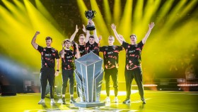 Major赛事门票狂热抢购：电竞盛宴黄牛价飙升，粉丝热情不减